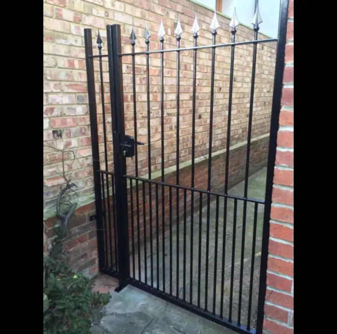 gates-4a